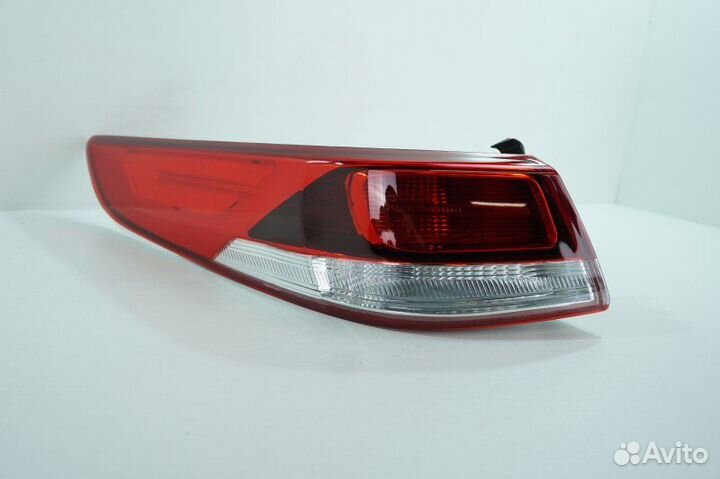 Фонарь левый Kia Rio 3 2015-2017