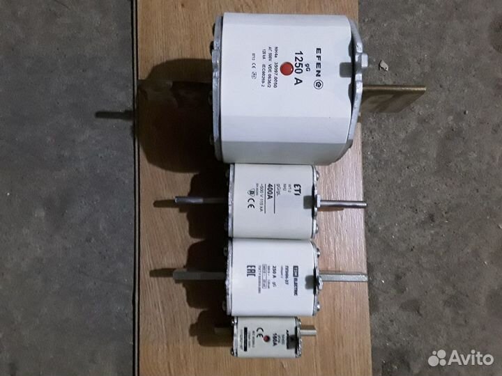 Плавкие вставки (предохранители)