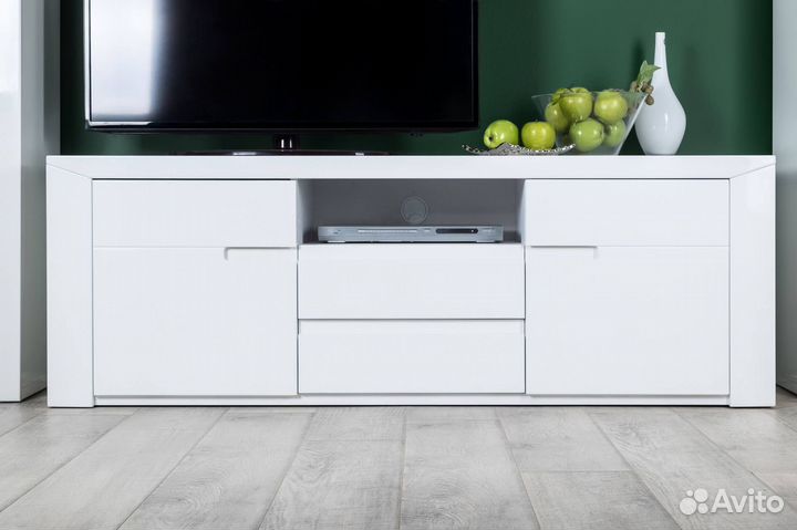 Тумба под телевизор белая глянцевая