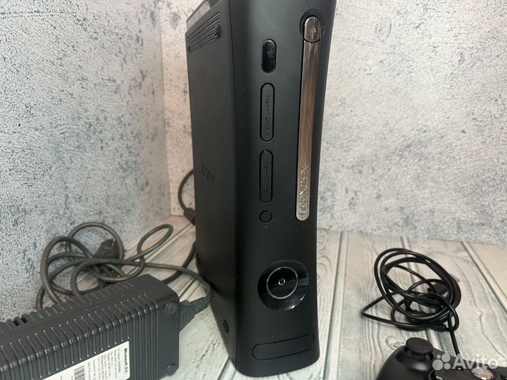 Xbox 360 elite freeboot прошитый