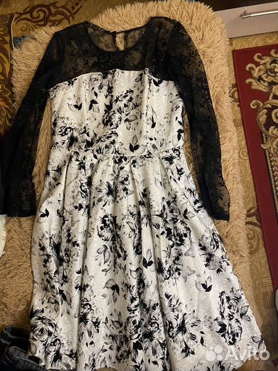 Платье женское