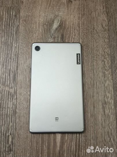 Планшет Lenovo TAB M7 TB-7305i