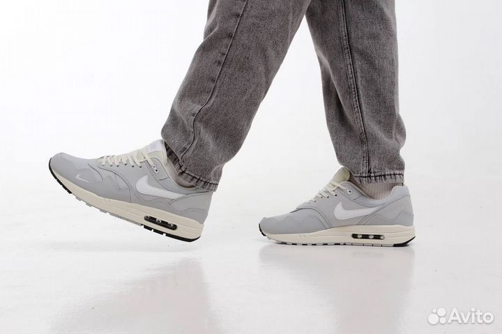 Nike Air Max 1 x Patta 'Light grey'