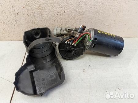 Моторчик стеклоочистителя передний