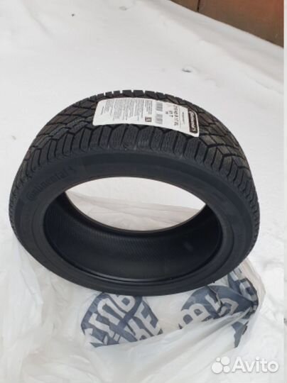 Continental ContiVikingContact 7 215/45 R17 91T