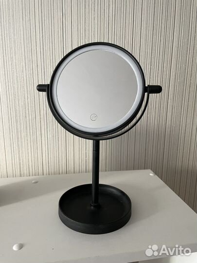 Зеркало настольное
