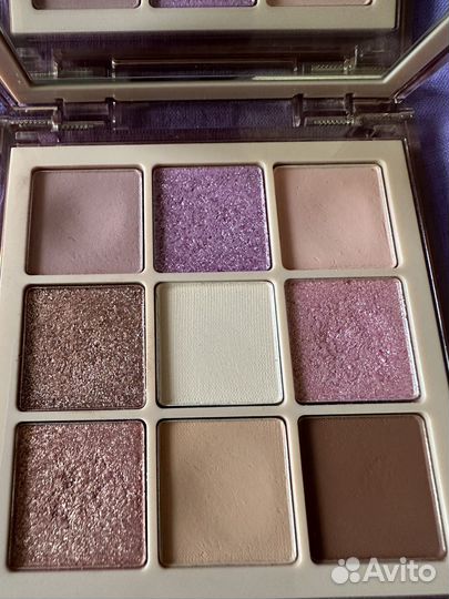 Huda beauty тени Nude Light