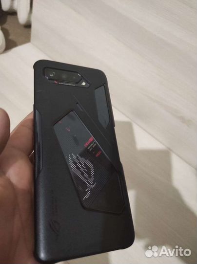 Asus rog phone 5 256/16