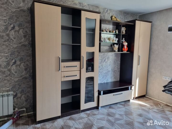 Стенка в гостиную со шкафом под тв бу