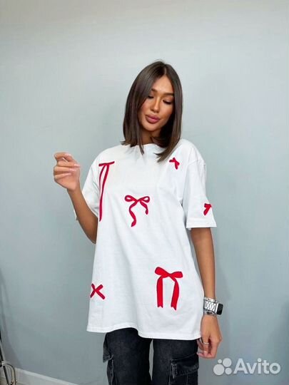 Футболка с бантиками вышивка