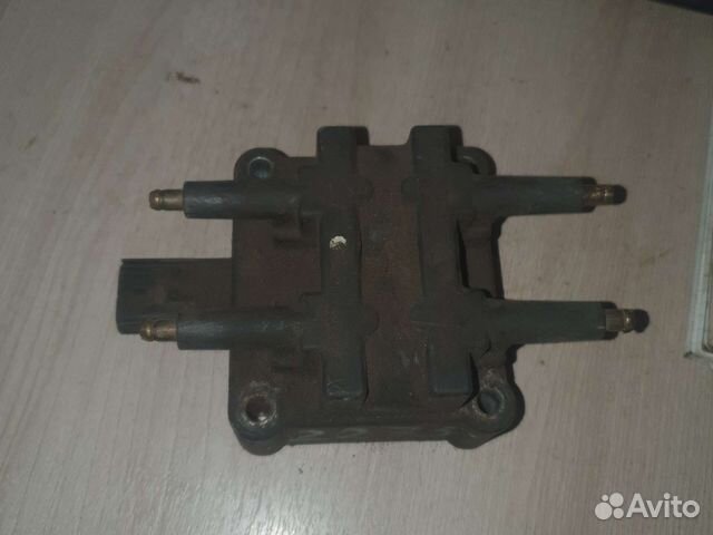 Катушка зажигания Крайслер Вояджер 2,4