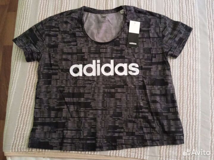 Спортивный костюм женский