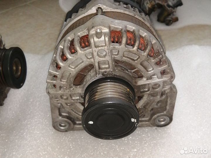 Генератор X-Trail T31 2.0L Mr20de