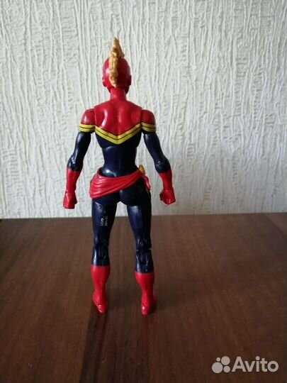 Фигурка Капитан Марвел - Hasbro Marvel Legends