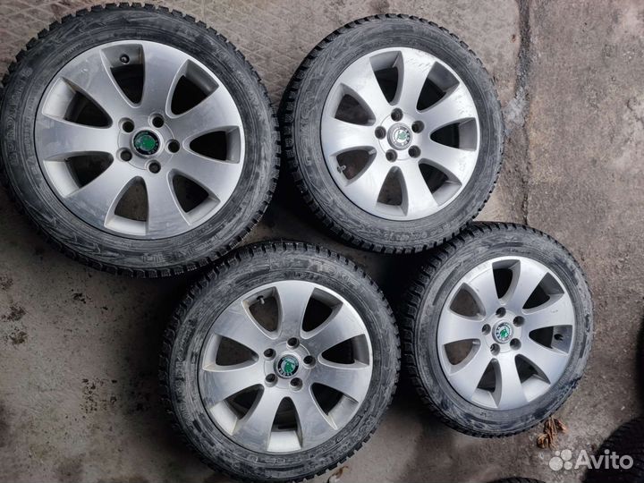 Диски R16 Skoda Superb, Yeti Б/у Литые 4Шт без шин