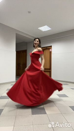 Певица на праздник