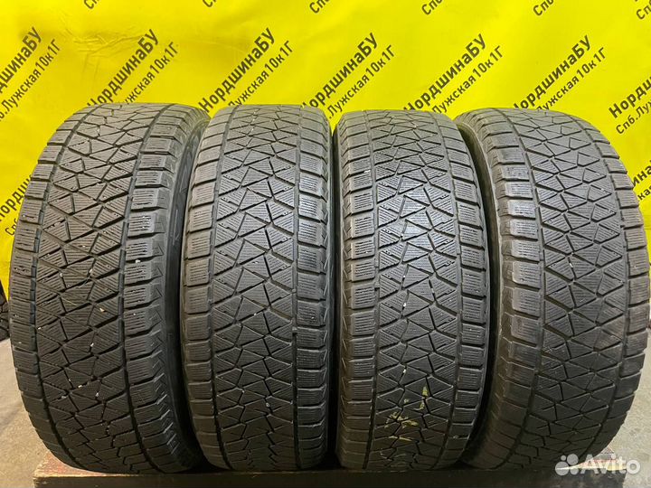 Bridgestone Blizzak DM-V2 235/65 R17 122S
