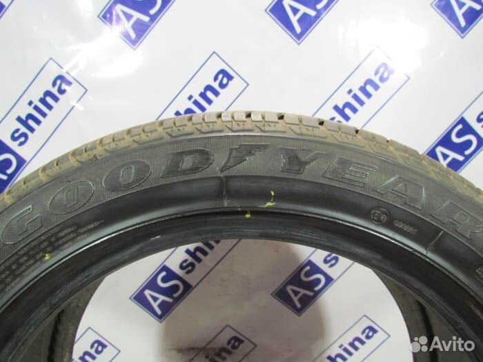 Goodyear Eagle NCT5 215/50 R17 76V