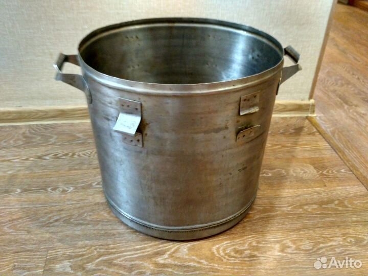Продам ведро из нержавеющей стали