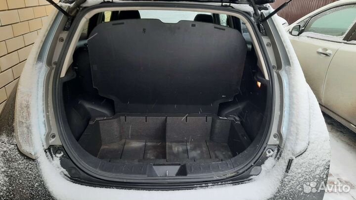 Органайзер Nissan leaf лиф