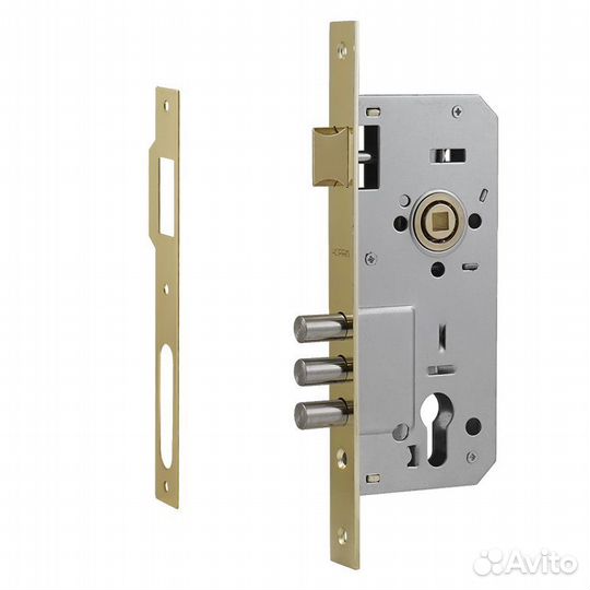 Дверь входная деревянная бу