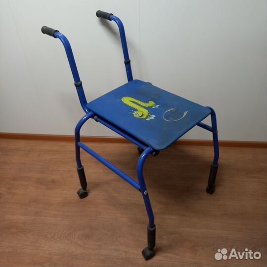 Ходунки для взрослых на колесах