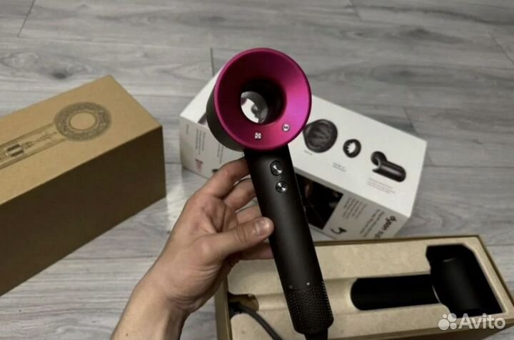 Фен Dyson Supersonic Новый