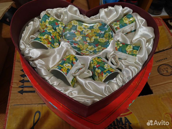 Чайные пары и кофейный сервиз