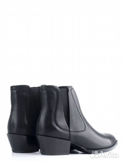 Ботинки, казаки, ботильоны