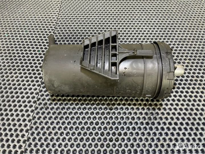 Фильтр паров топлива Mercedes-Benz GL550