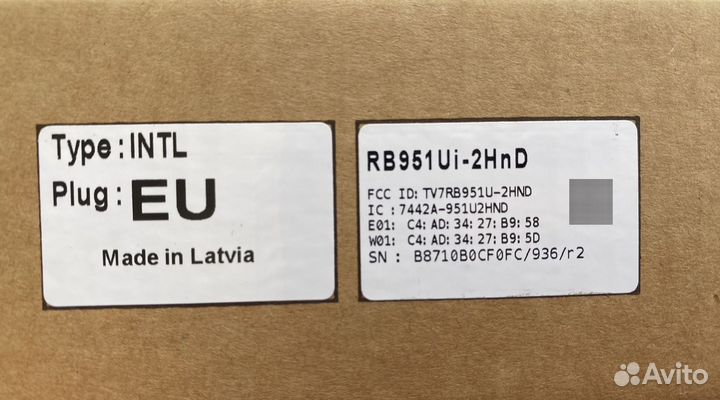 Wi-Fi роутер Microtik RB951Ui-2HnD