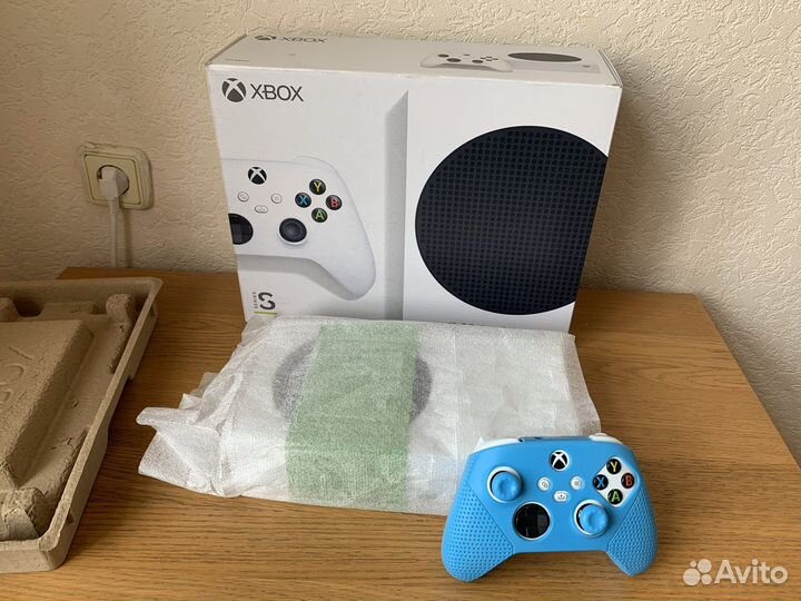 Xbox series s ростест идеальное состяние