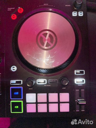 Dj контролер Traktor s2 mk3