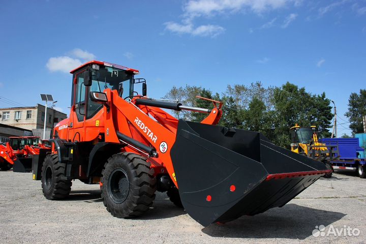 Фронтальный погрузчик Redstar 2500GTS, 2023