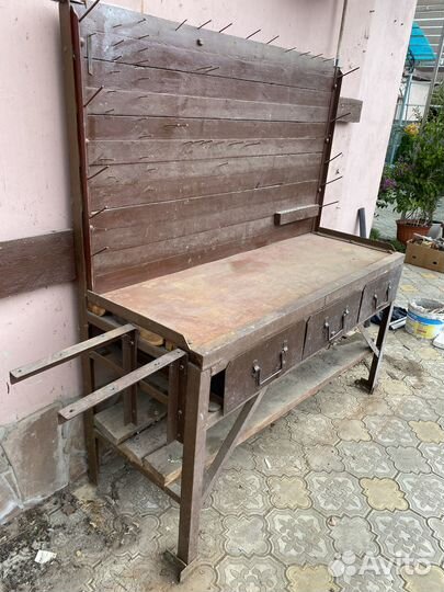 Слесарный стол