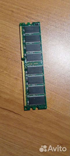 Оперативная память Samsung DDR PC-3200 1GB