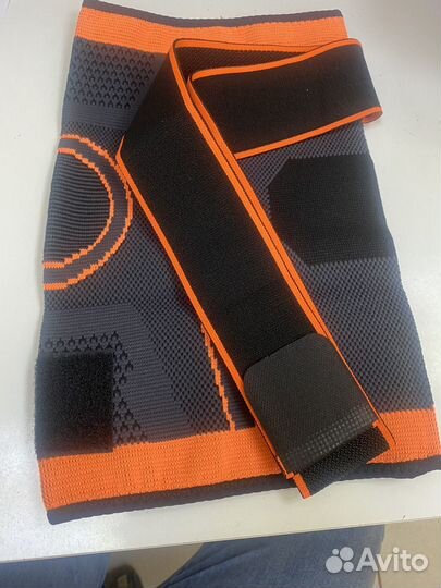 Наколенники для суставов новые