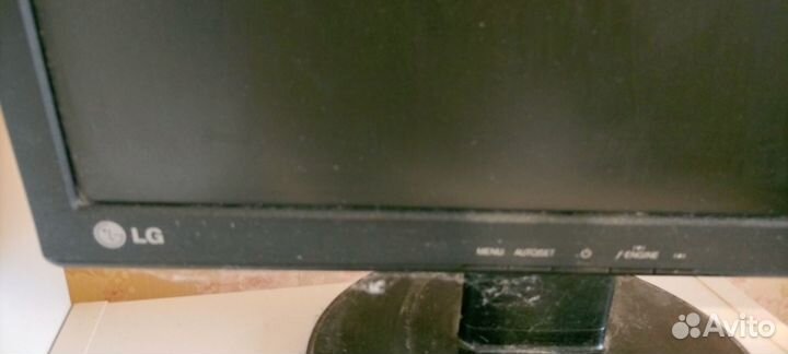 Монитор 17 дюймов бу