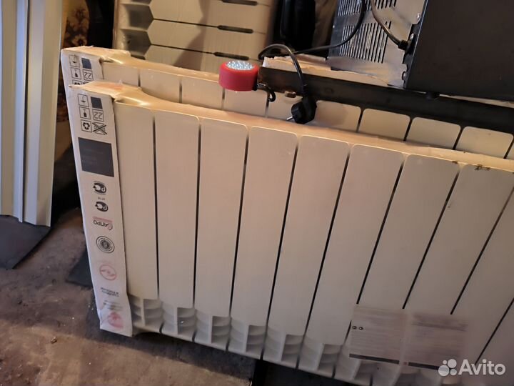 Биметаллический радиатор продаю