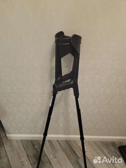 Костыли под локоть, новые