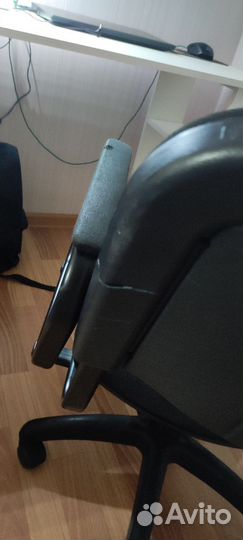 Компьютерное кресло