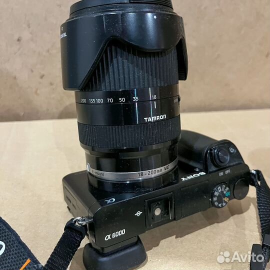 Sony A6000 kit (пробег 28 526 кадров)