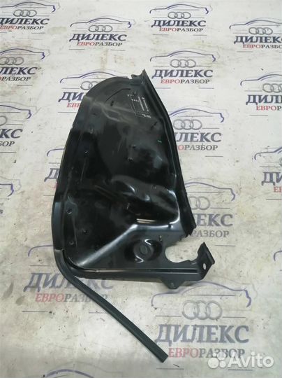 Водосток VW Touareg 2002-2010