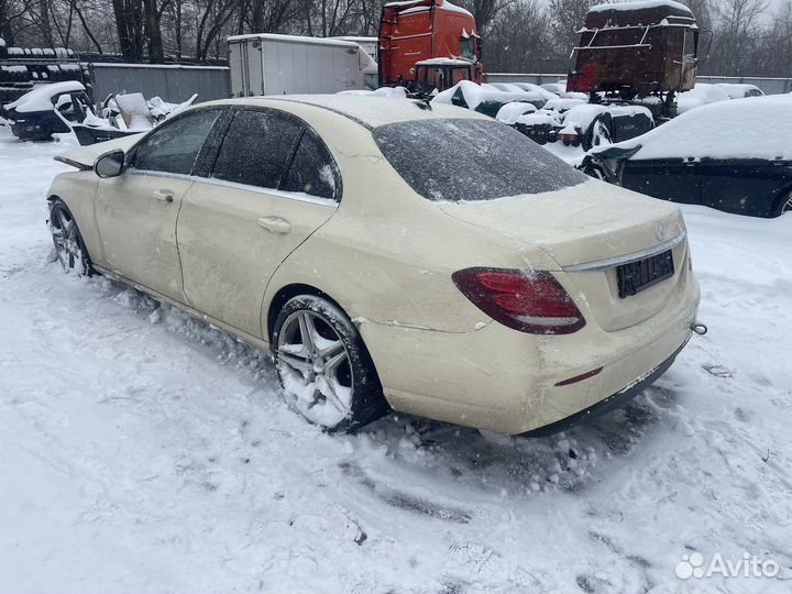 Mercedes-Benz E-класс 2.0 AT, 2018, битый, 78 000 км