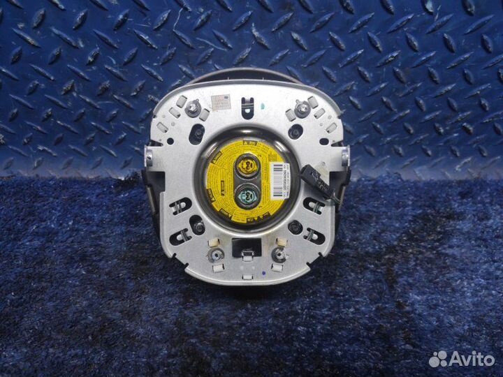 Подушка безопасности в руль Jeep Grand Cherokee 4