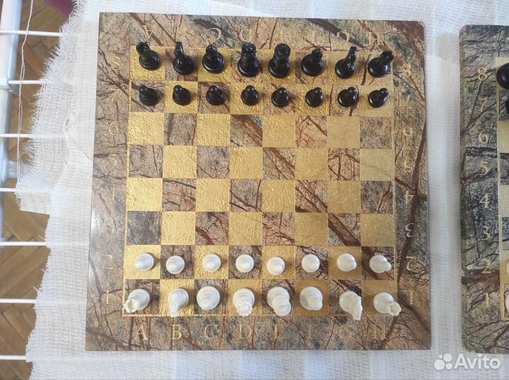 Шахматная доска из натурального камня