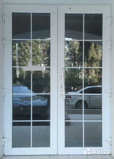 Дверь входная уличная бу