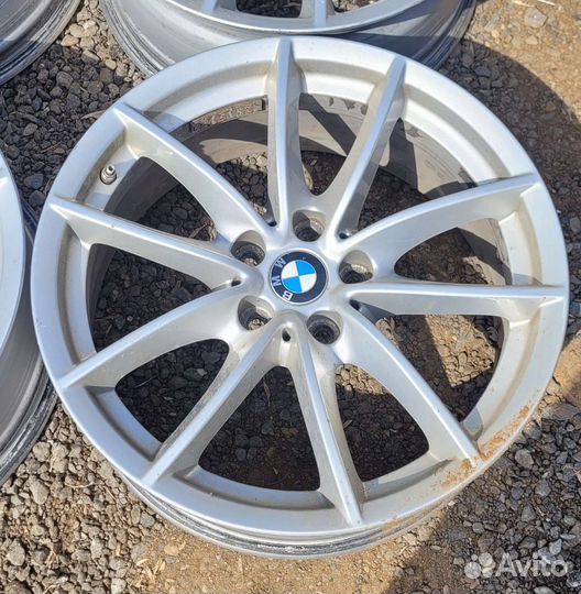 R18 оригинал BMW