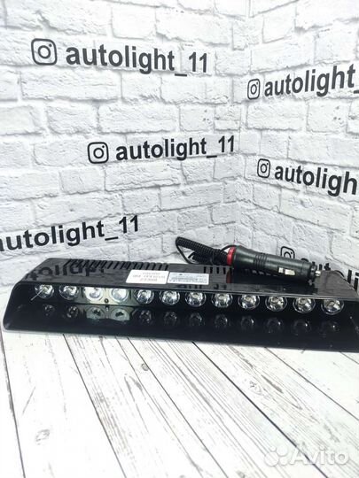 Светодиодный стробоскоп под лобовое стекло