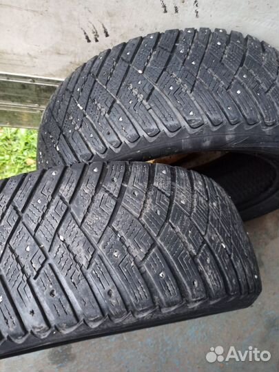 Goodyear Ultragrip Ice Arctic 215/55 R17